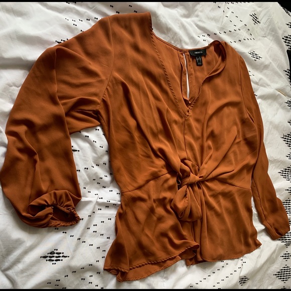 Flowy blouse - Picture 2 of 2